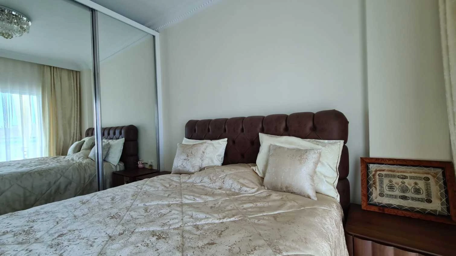 housebind Kargicak / Alanya'da birinci sınıf bir komplekste 1 + 1 geniş bir daireyi dikkatinize sunuyoruz.