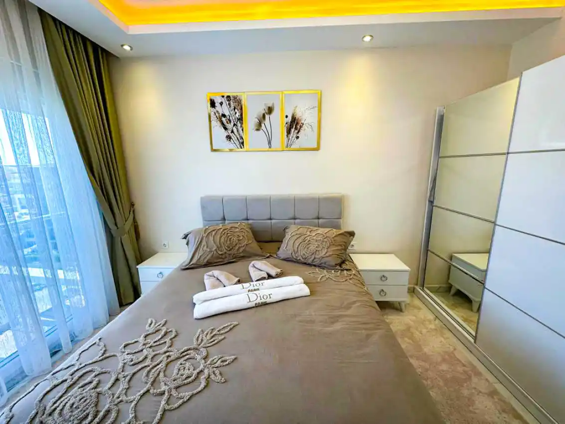 housebind Кестелдегі үлкен кешенде жиһазбен бірге 1+1 пәтер