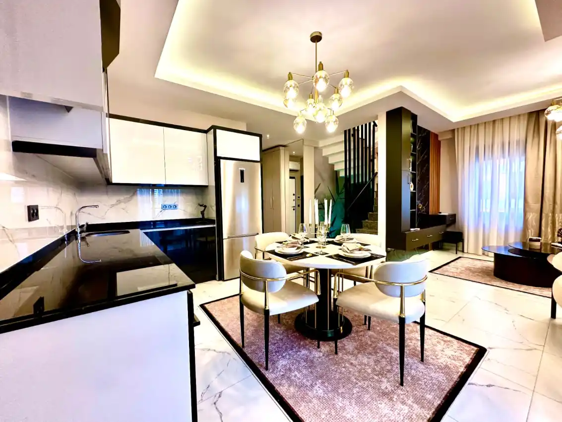housebind Махмуттардың орталығындағы стильді жаңа дуплекс 2+1