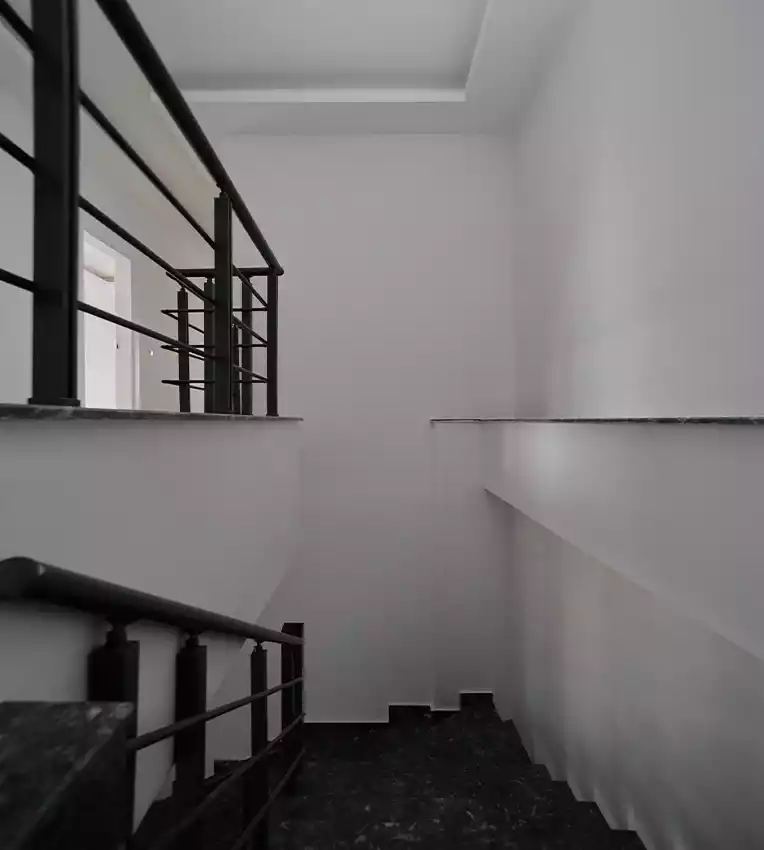 housebind Біз Оба / Аланияда үлкен кең кеңсені жалға береміз
