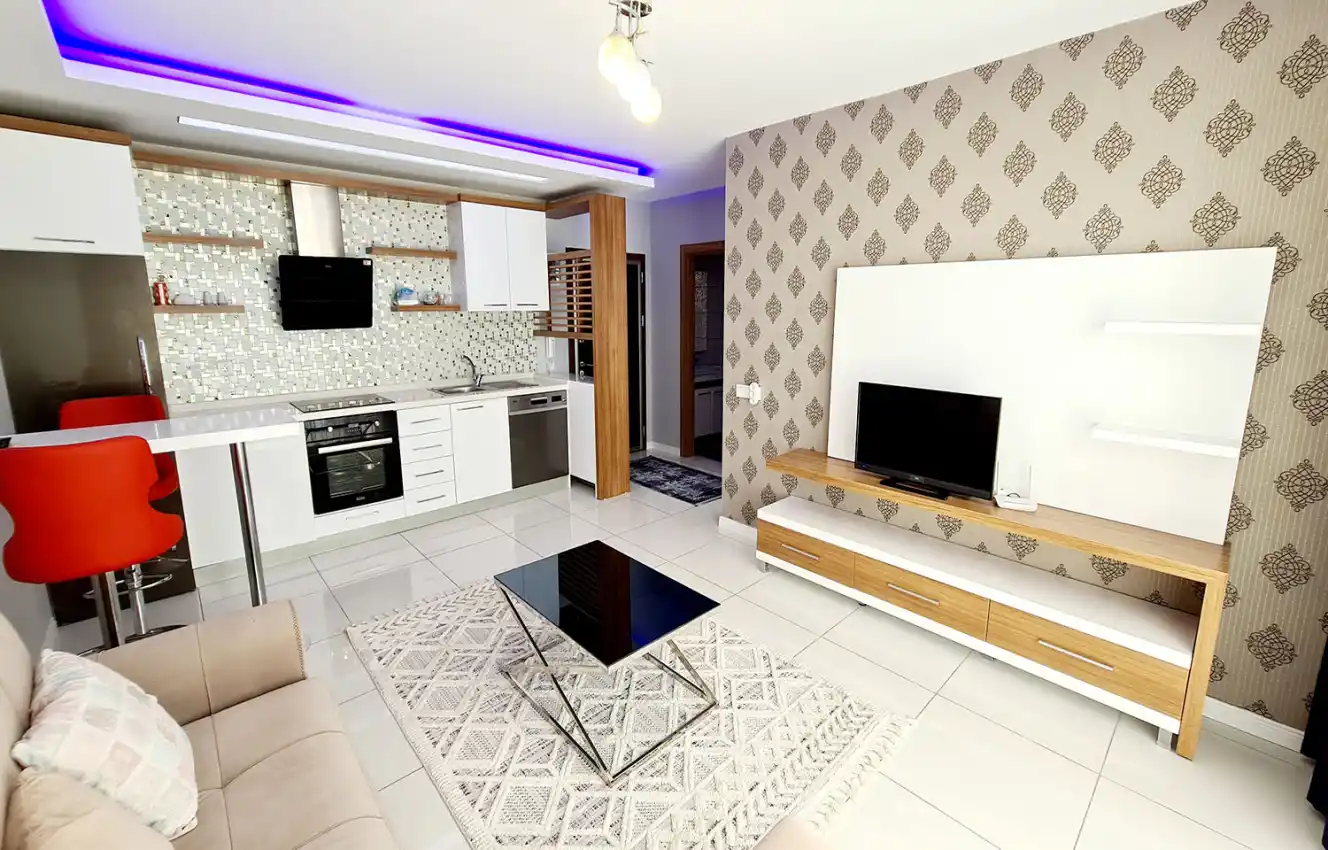 housebind 1+1 жиһазы бар дайын 3 пәтер Махмутлар / Аланияның танымал курорттық аймағында 1-7-8 қабаттарда орналасқан.