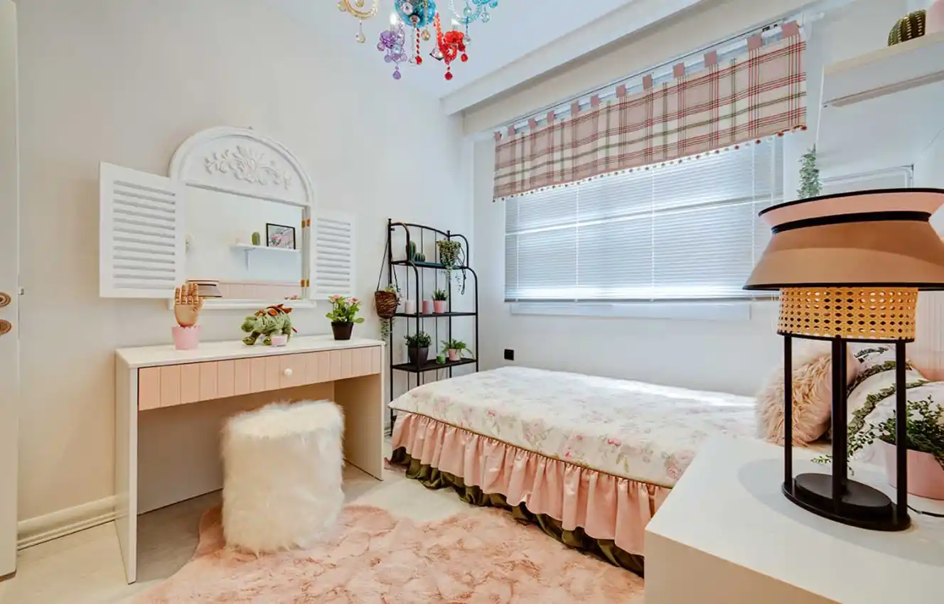 housebind Өзінің абаттандырылған аумағы бар кешен