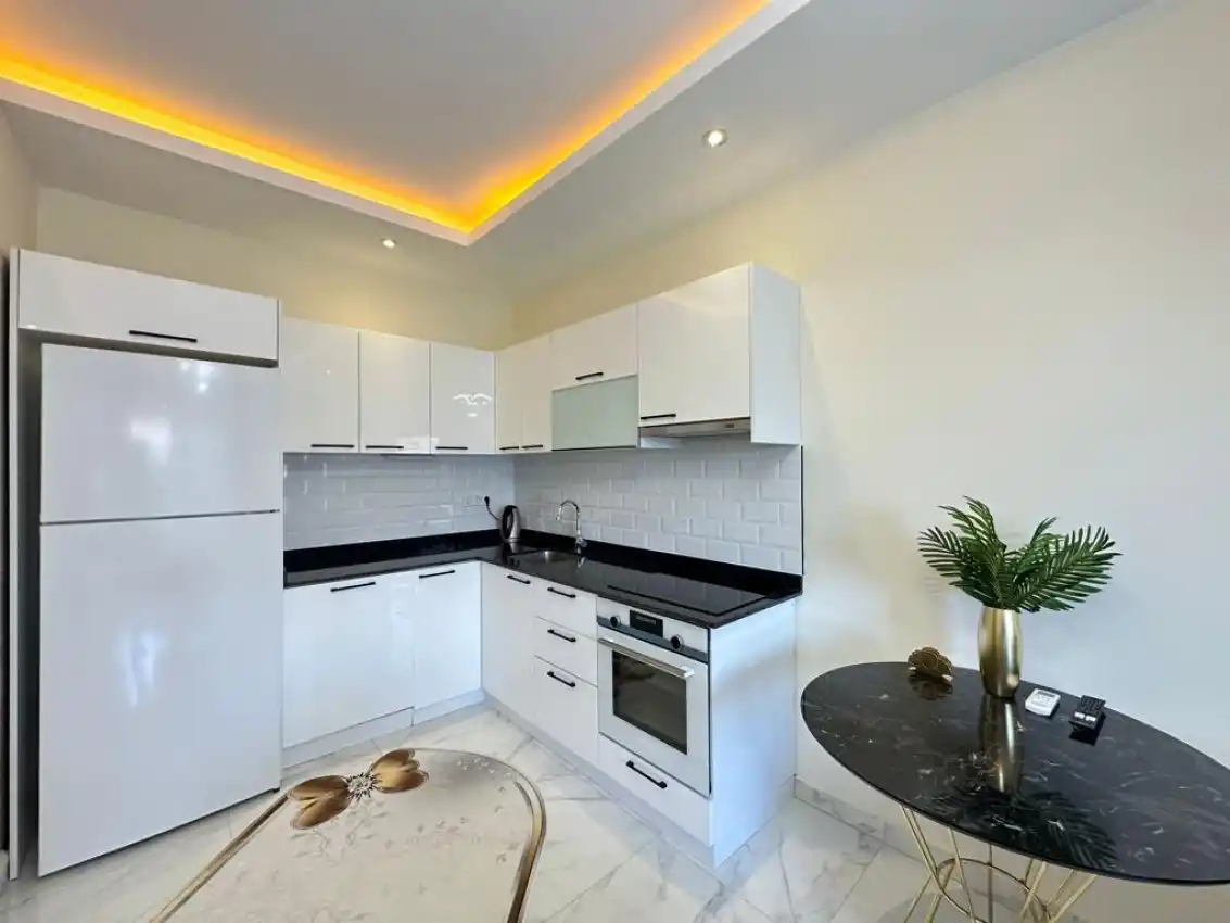 housebind Кестелдегі үлкен кешенде жиһазбен бірге 1+1 пәтер