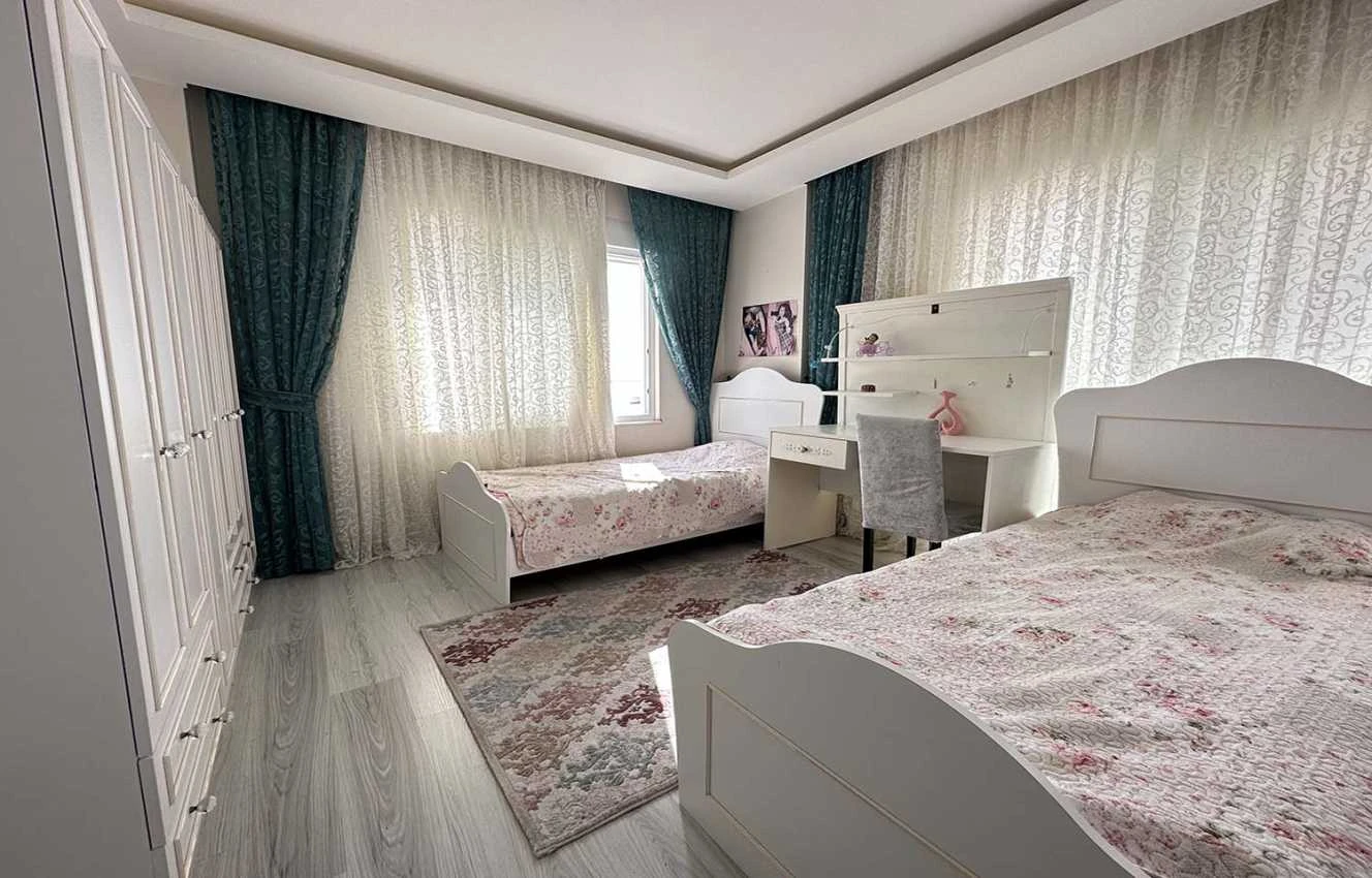 housebind Пәтер дуплексі 4 + 1 жиһаздалған Махмуттар / Алания