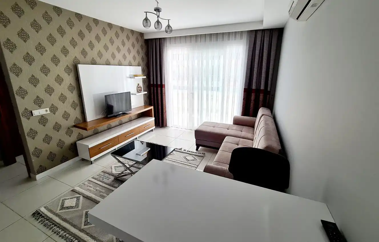 housebind 1+1 жиһазы бар дайын 3 пәтер Махмутлар / Аланияның танымал курорттық аймағында 1-7-8 қабаттарда орналасқан.