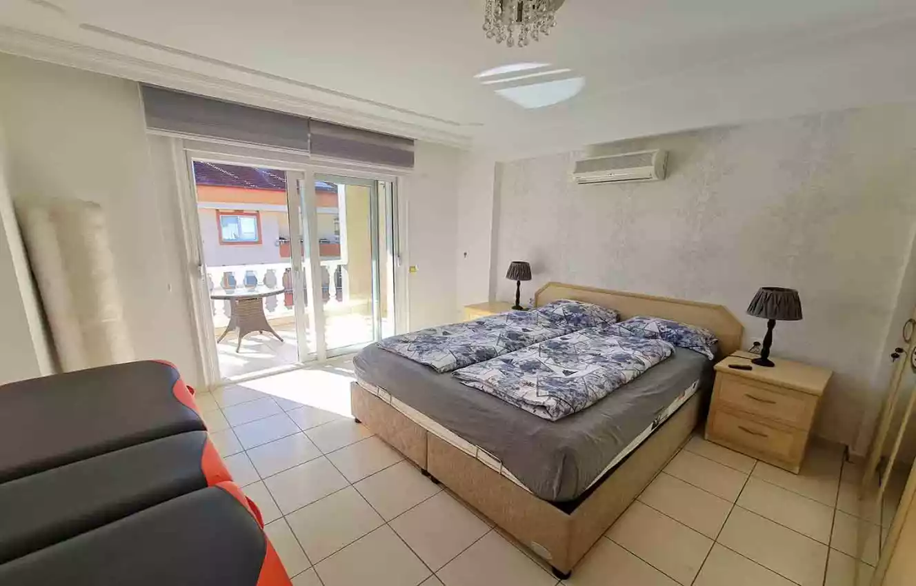 housebind Оба / Аланиядағы жиһазы бар 3 + 1 дуплексті пәтер